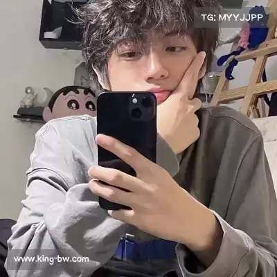 胡有融